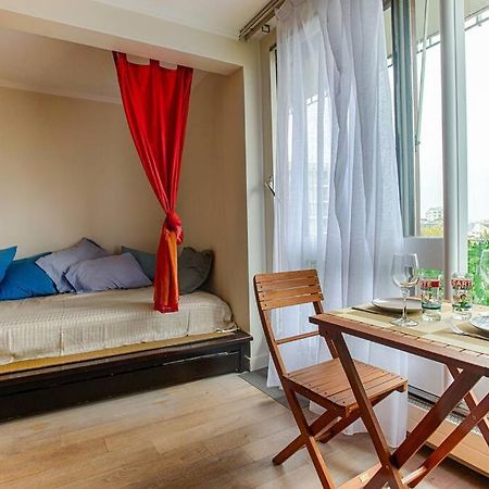 Studio With Balcony Paris Exterior foto